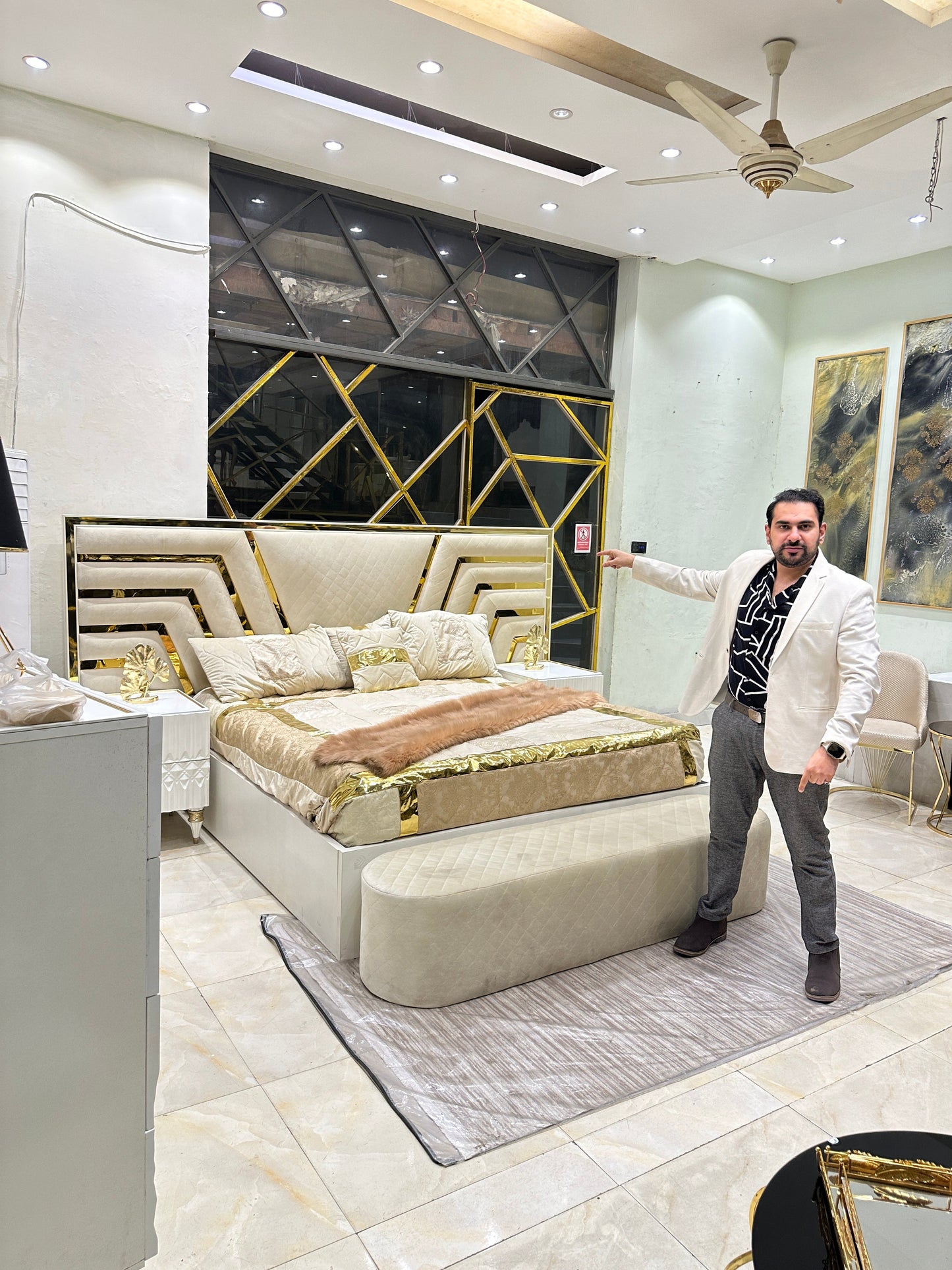 The Opulent Elegance Bedroom Set – Redefining Luxury Living