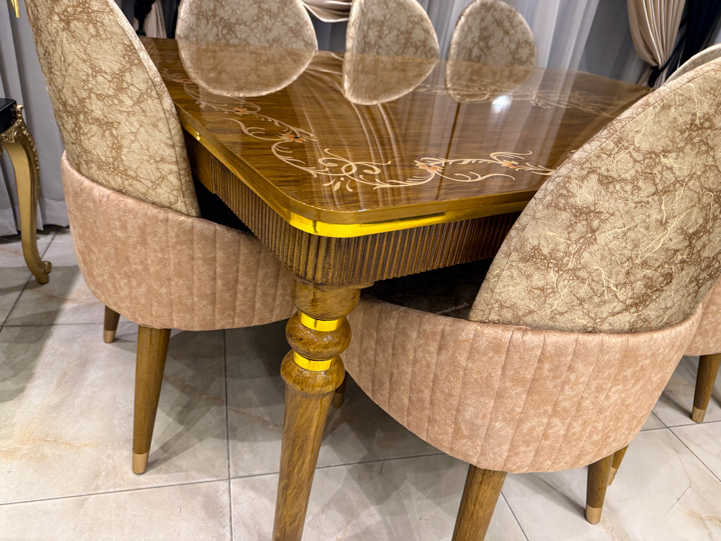 Luxury Athen Dining Set with 8 Chairs