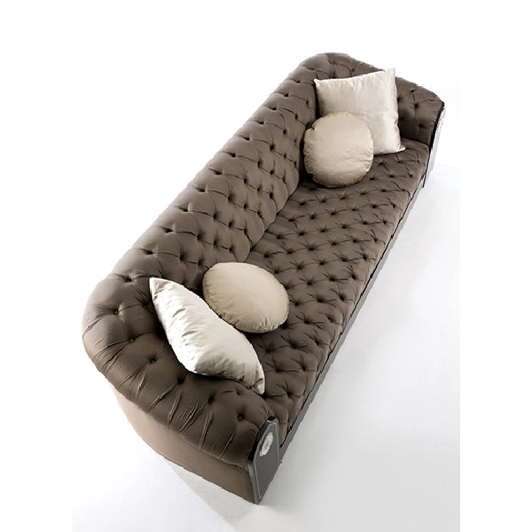 Luxurious Classic: Tufted Sofa with Elegant Detailing