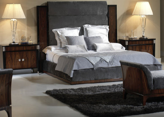 Modern Upholstered Bed with Dramatic Headboard – High-quality home furnishing