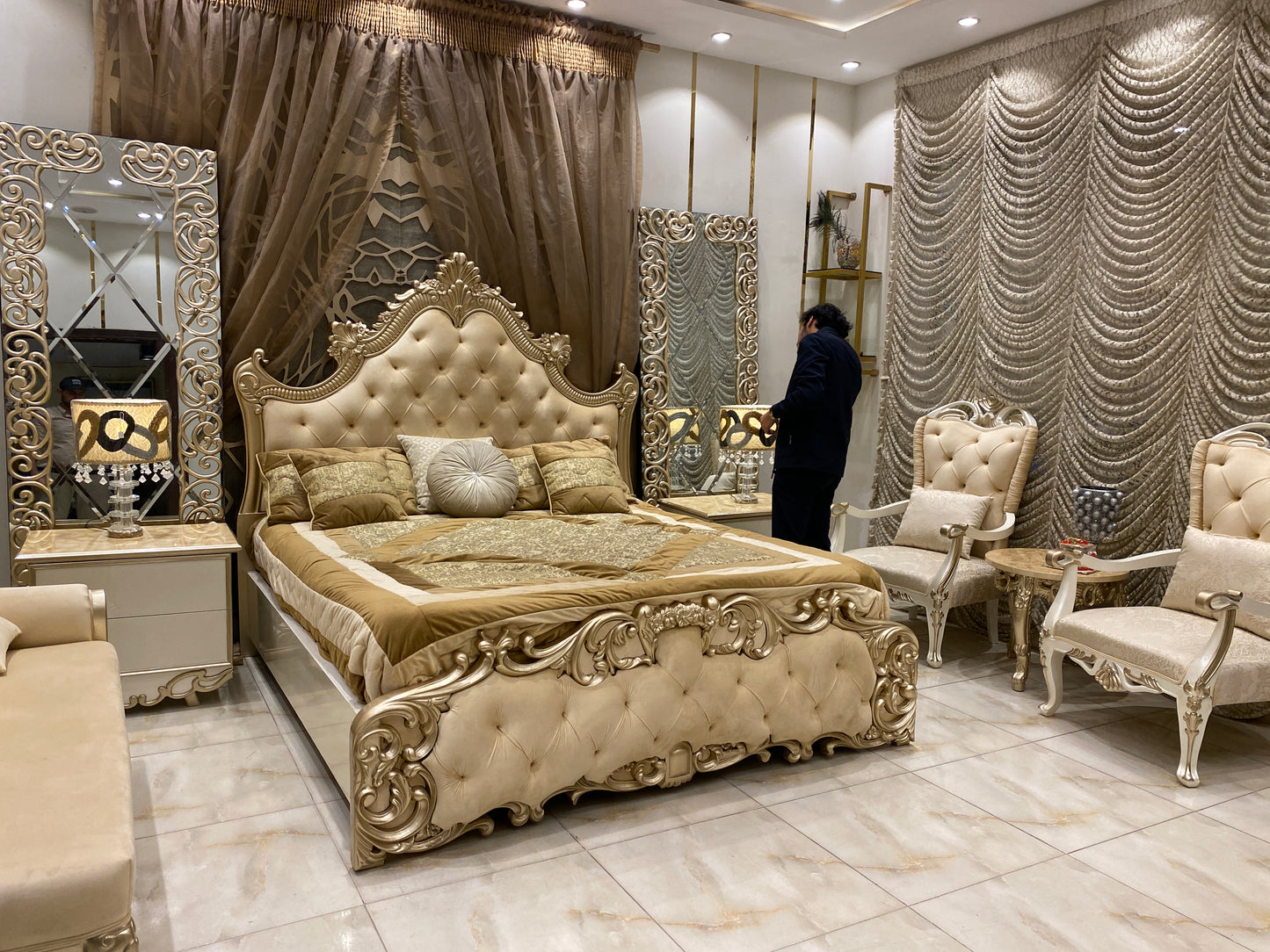 Sultanate Classic Gold