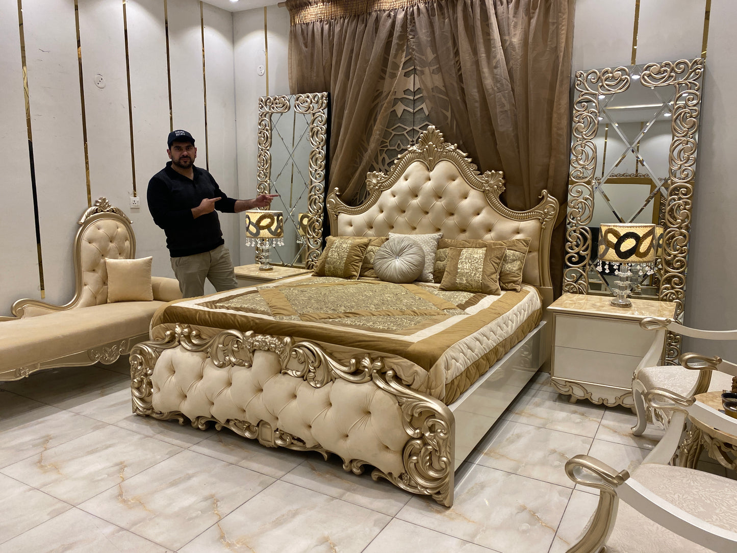 Sultanate Classic Gold