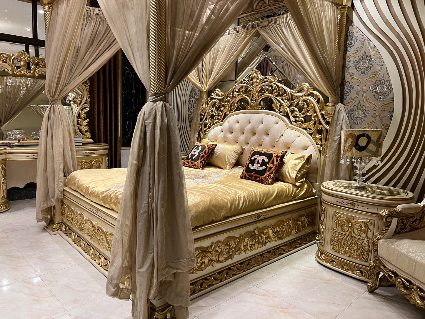 Sultan Bedroom Set