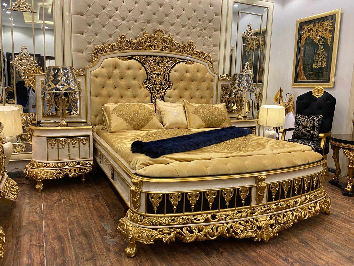 Zanjabeel Bedroom Set