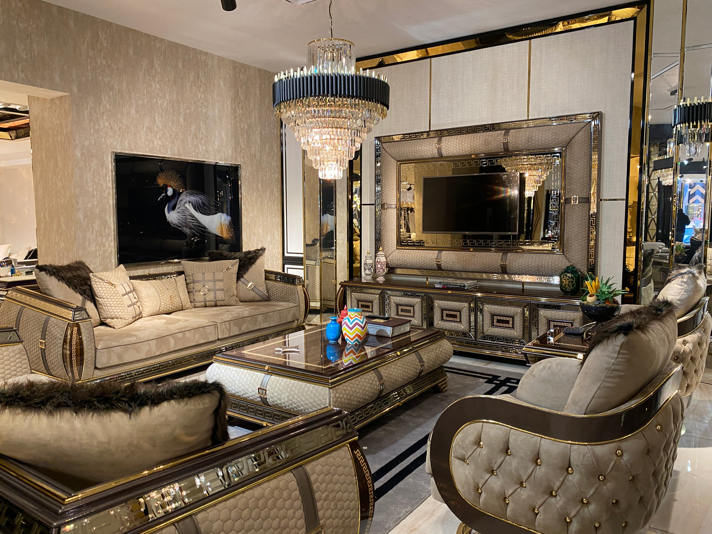 Barbarian Versace Luxury Drawing / Living Room