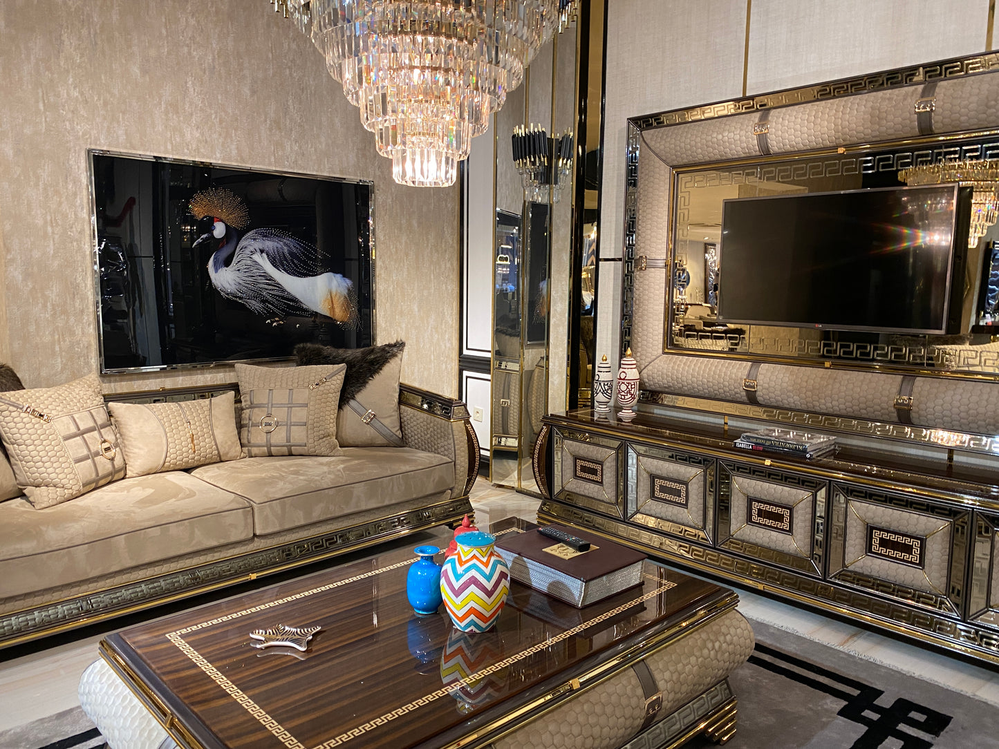 Barbarian Versace Luxury Drawing / Living Room